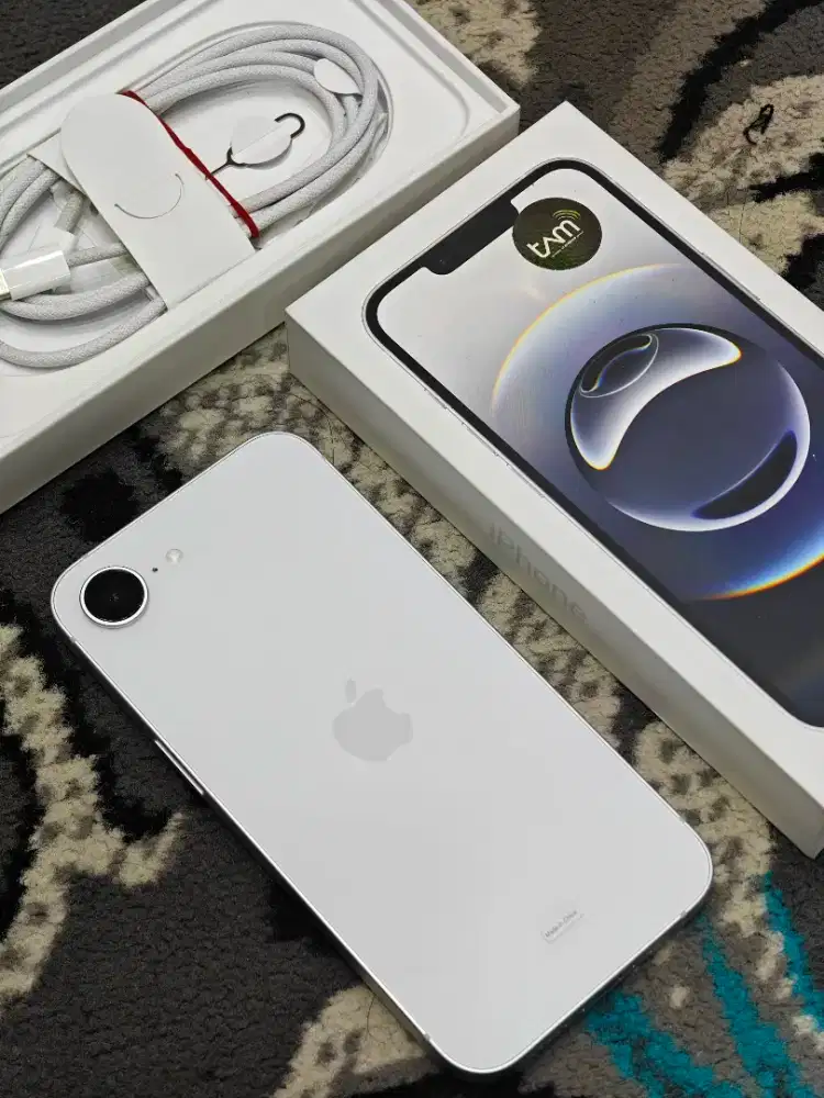 Iphone 16e 128Gb ibox Garansi ON