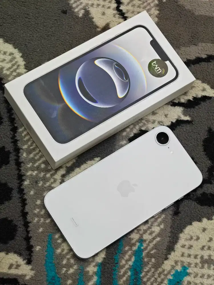 iPhone 16e 128 Gb iBox Garansi ON