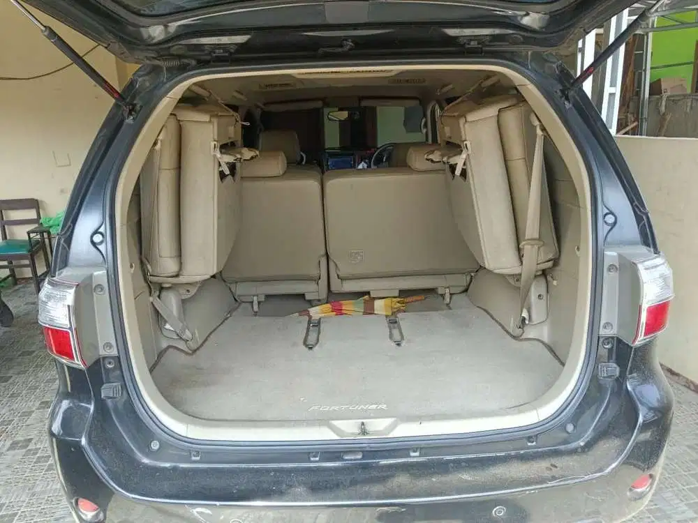 Toyota Fortuner 2009 Bensin