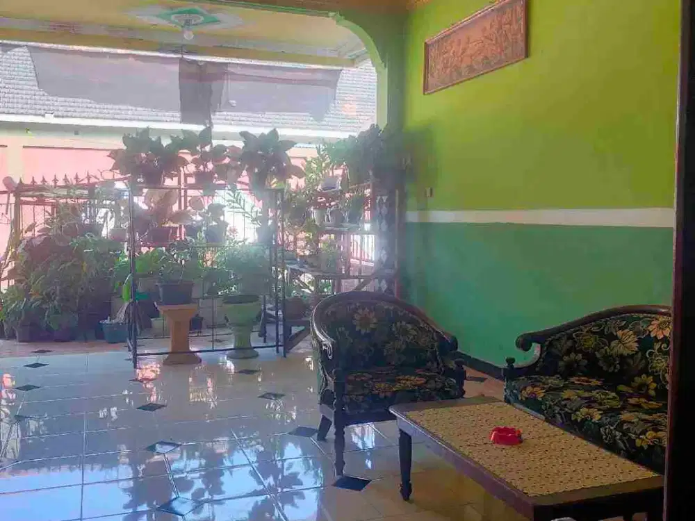 jual murah rumah + toko   atas SDH full dek corr 2 menit kepasar Kandangan  Kediri jatim