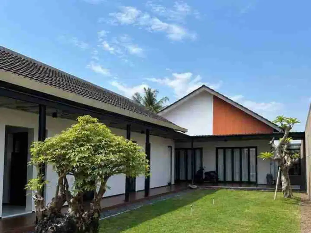Rumah besar di jl kliurang km 10
