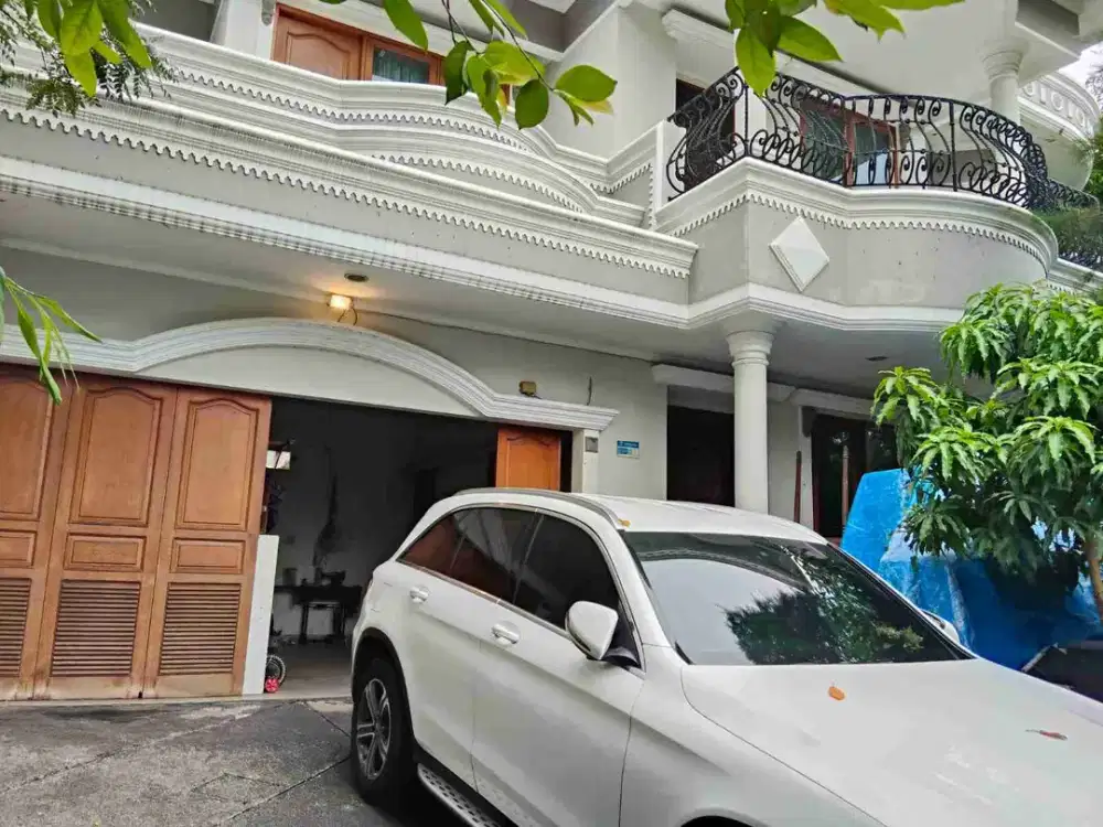 Dijual Rumah Mewah Hoek Dibawah NJOP di Papanggo Jakarta Utara