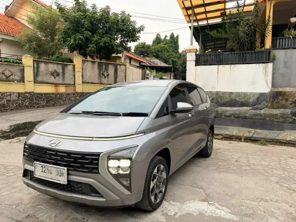 Dijual Hyundai Stargizer Warna Silver Tahun 2024