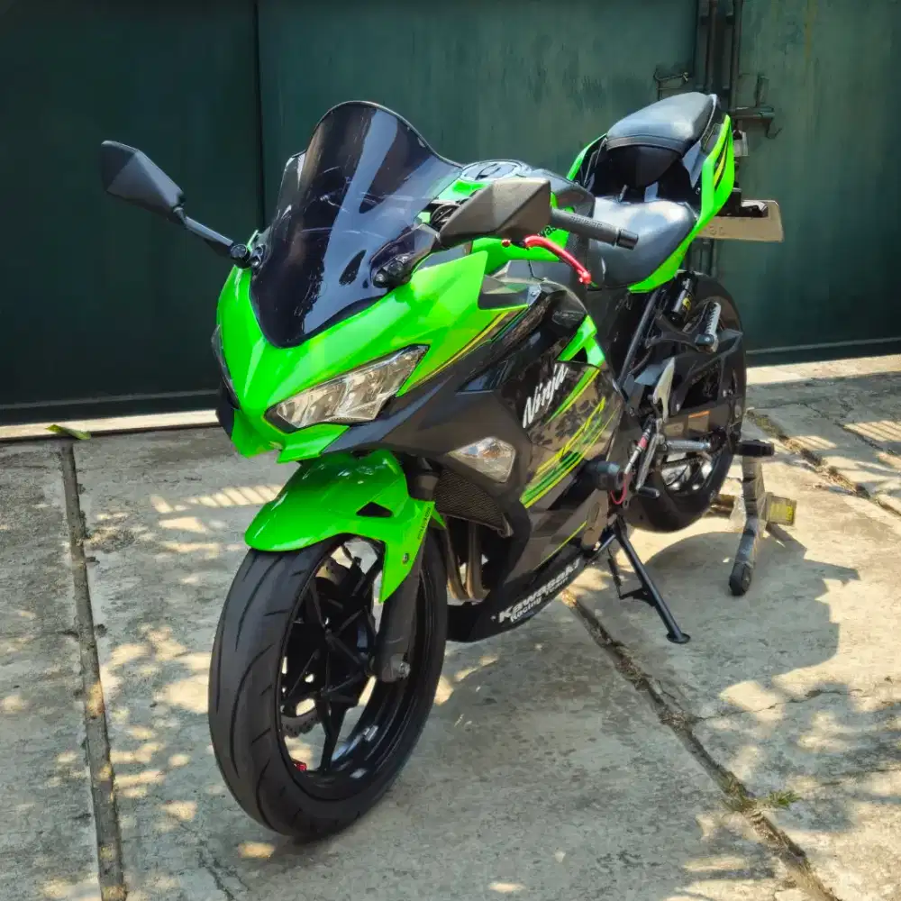 Kawasaki New Ninja 250 2019 KRT ABS Keyless