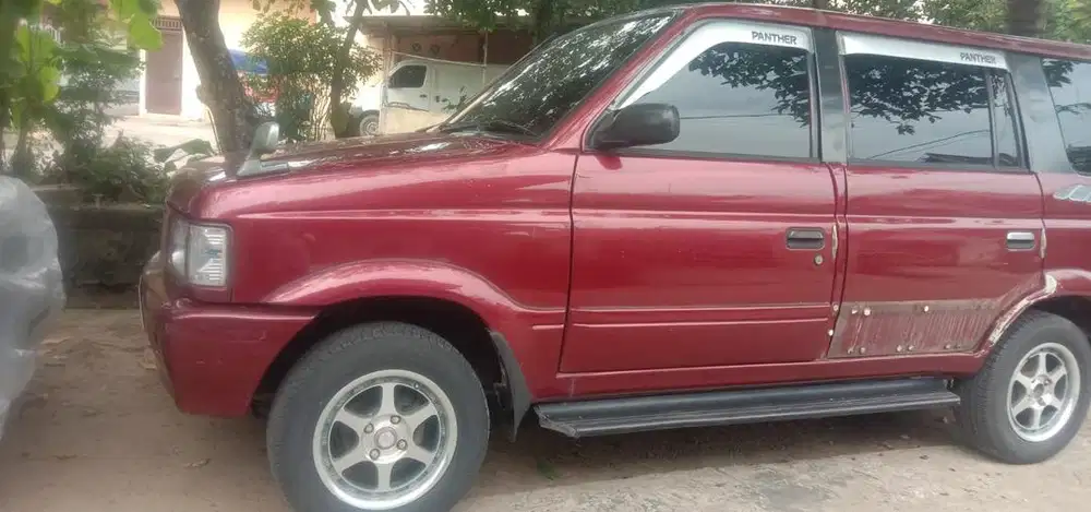 Isuzu Panther tahun 98