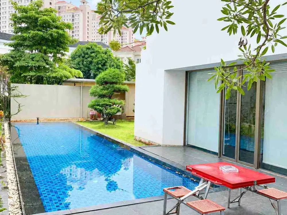 Dijual rumah mewah di vila gading indah kelapa gading
