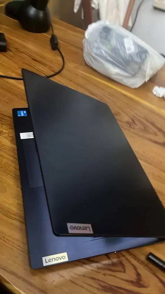Lenovo IdeaPad Slim 3 14IAU7-second