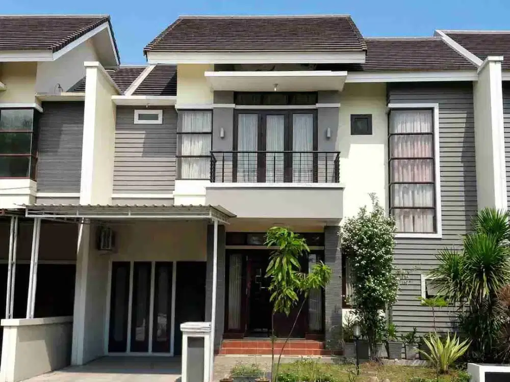 Dijual Harga Khusus Rumah 2,5 Lantai 6 BR di Cluster Heliconia Harapan Indah Bekasi