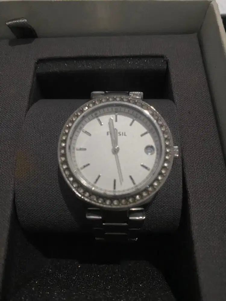 Fossil Original Second Crystal Bezel Fungsi Normal Ada Box