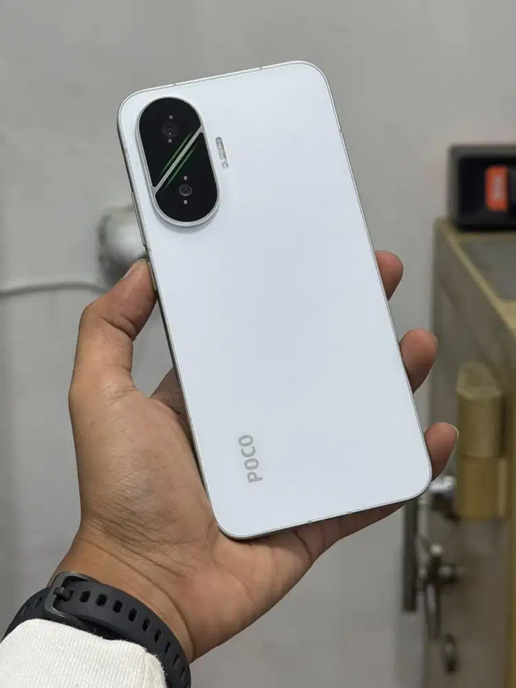 Poco F7 5G ram 12/512 second likenew
