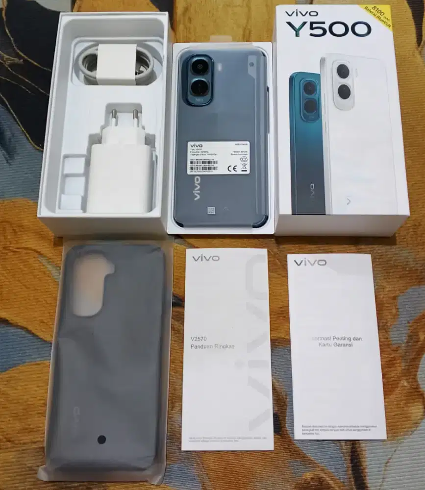 VIVO Y500 6GB+128GB Blue ISTIMEWA Fullset ORI Grs 27 Agustus 2027