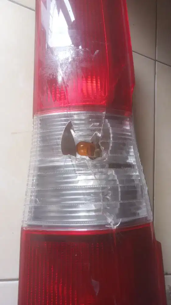 Stoplam blind Van grandmax minibus belakang kanan