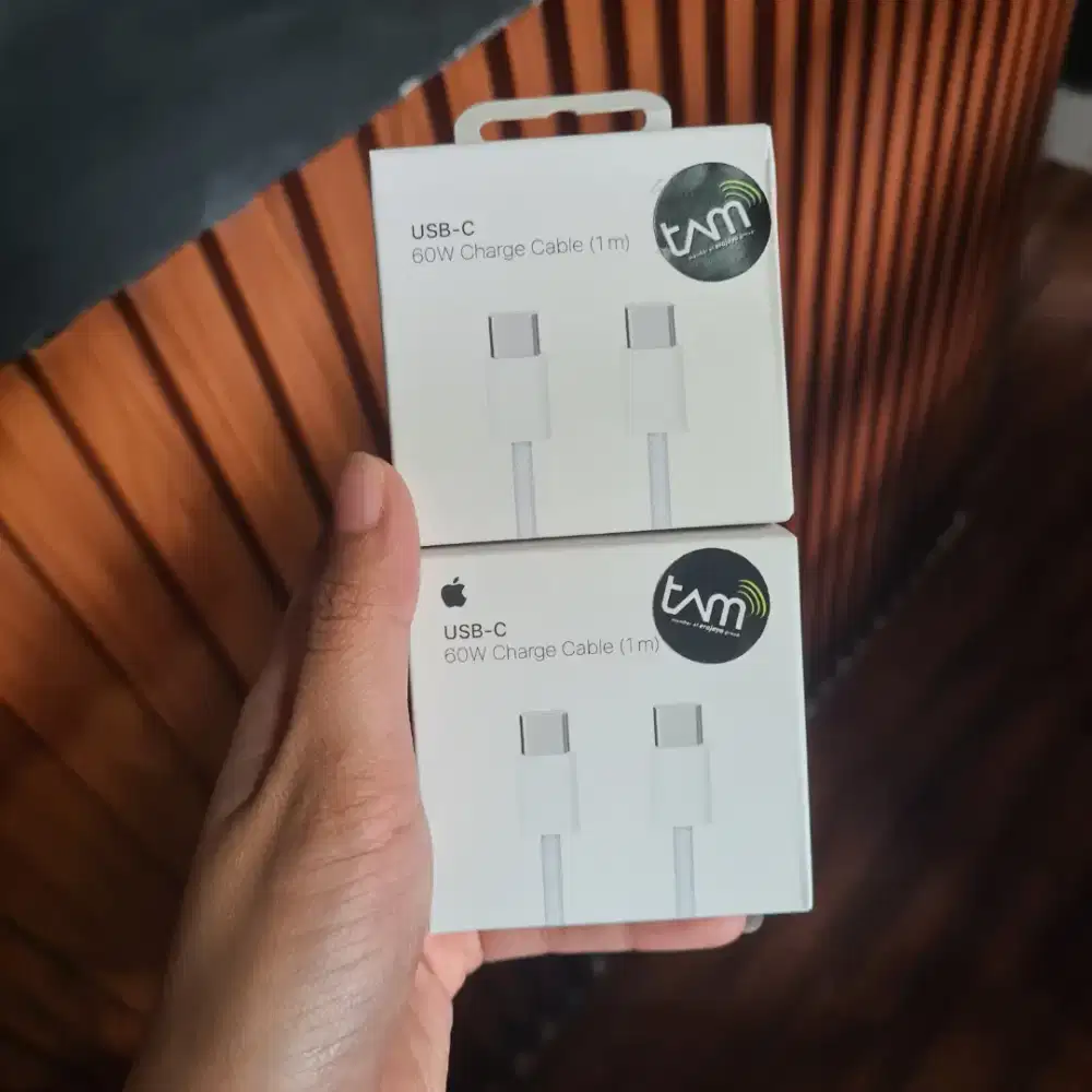 Kabel iPhone USB-C to USB-C Baru – Fast Charging & Data