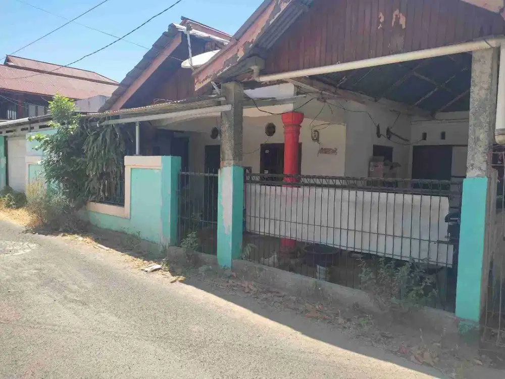 DIJUAL CEPAT RUMAH MENARIK DAERAH MALALAYANG, HARGA MURAH