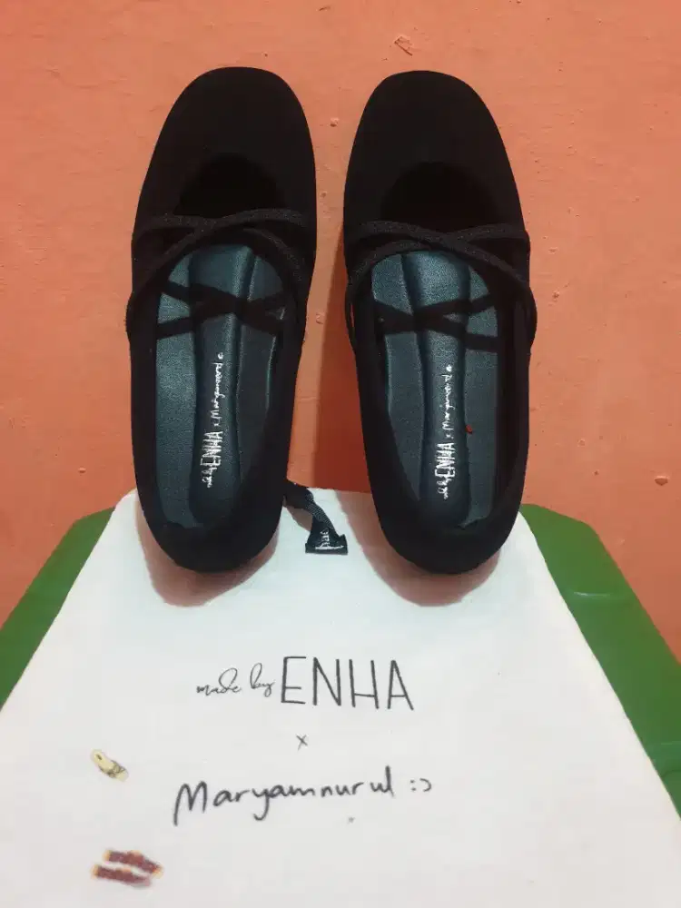Sepatu Made by ENHA