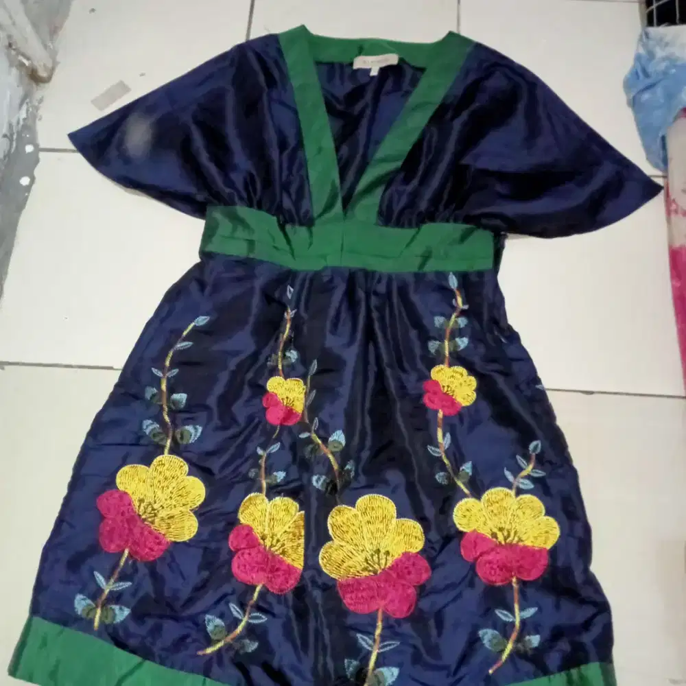 4 baju anak perempuan