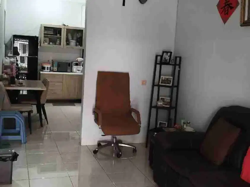 Disewakan rumah di taman ubud loka lippo karawaci