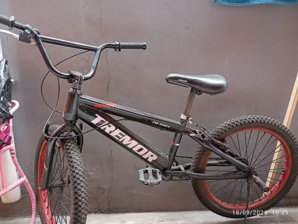 Sepeda BMX UK 20