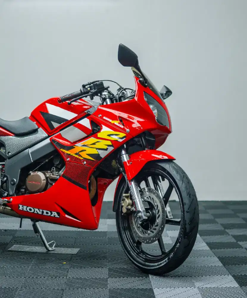 Honda CBR 150 R, CBR OLD, CBU Thailand