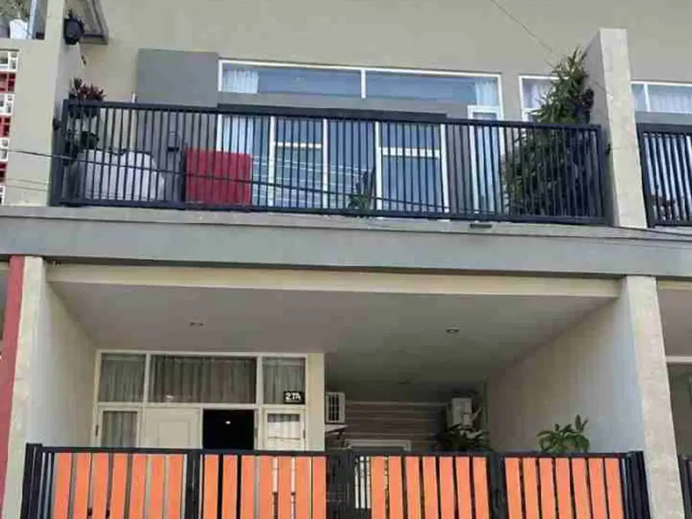 Rumah Murah 2 Lantai Full Furnish siap Huni di Tambaksari, Sby Utara