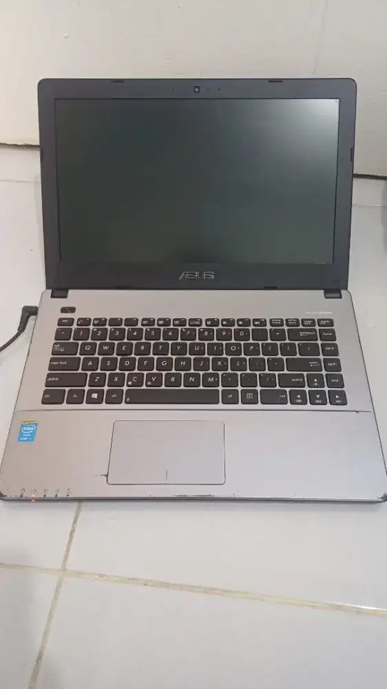 Laptop asus x450la
