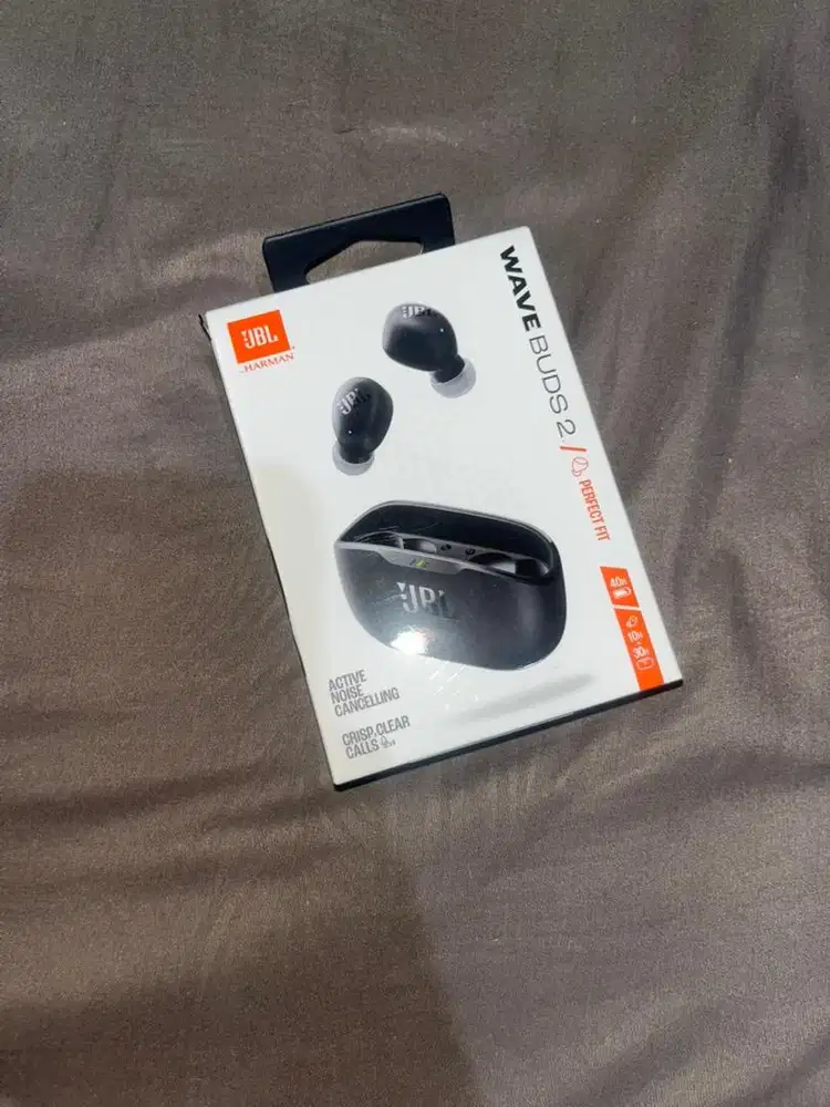 JBL Wave Buds 2 BRAND NEW IN BOX Earphone