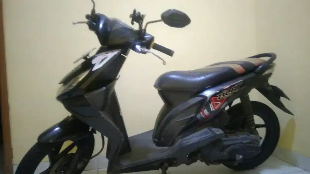 Di Jual Honda beat tahun 2009