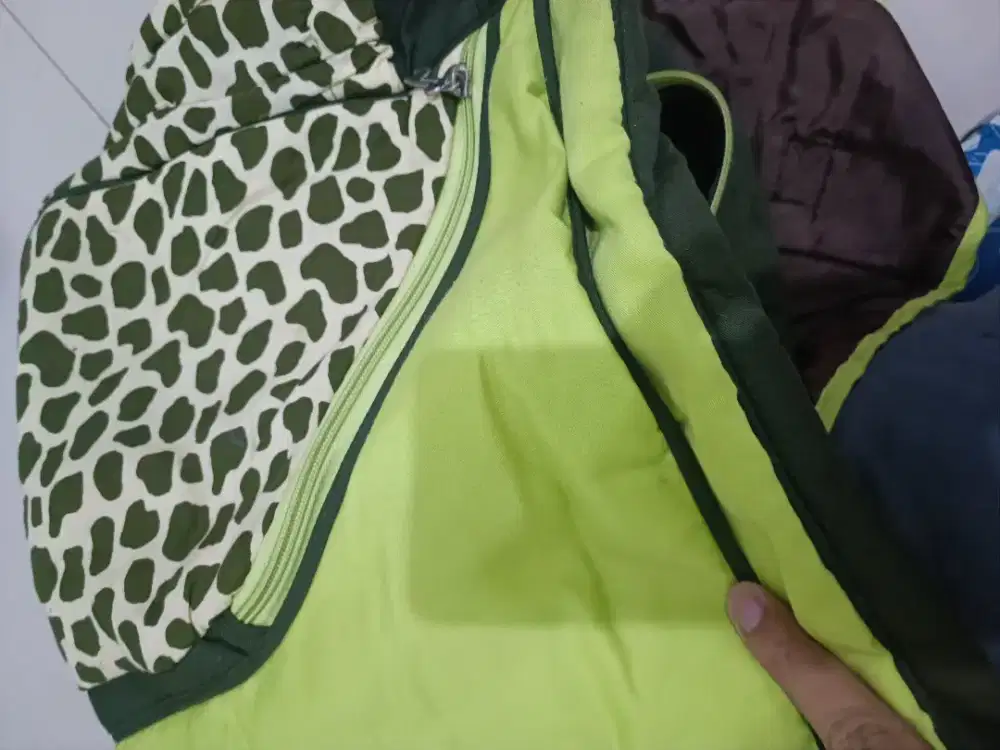 Tas pakaian bayi