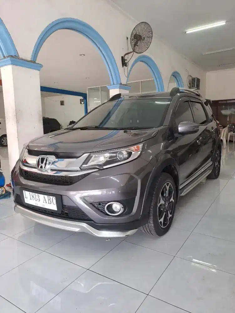 (BISA KREDIT) BRV BR-V E PRESTIGE AUTOMATIC 2017