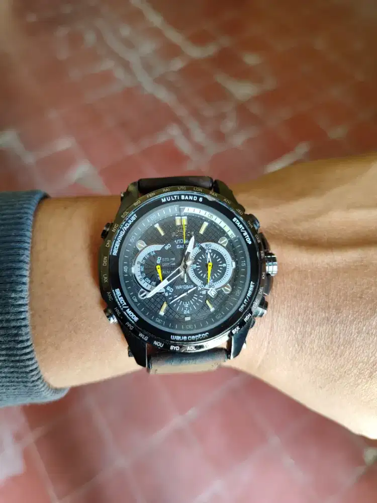 jam tangan edifice