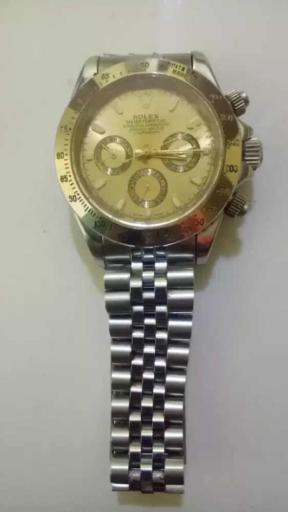 Rolex Oyster Perpectual
1990