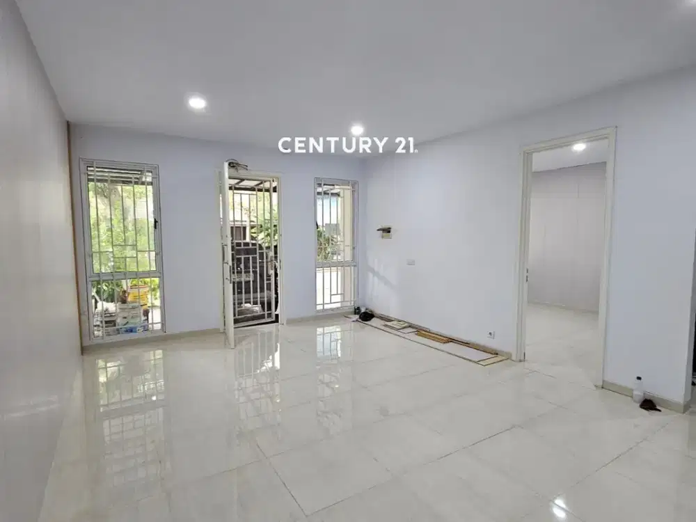 Rumah Eksklusif Di Cluster Hylands BSD City 4 Kamar Tidur