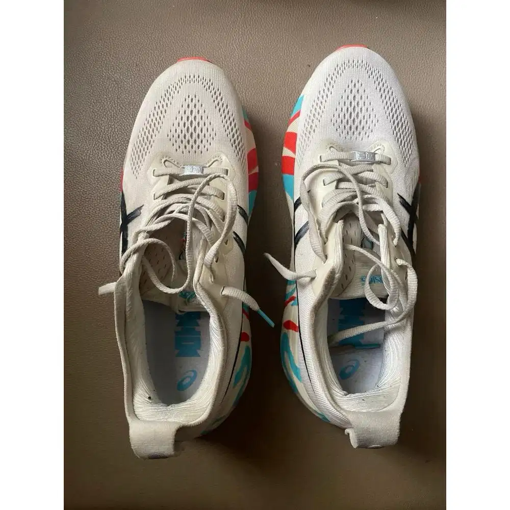 Sepatu Asics Kayano 31 Tokyo 44