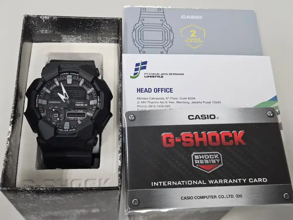 Jam Tangan Casio G-Shock GA-010-1A1 analog-digital watch