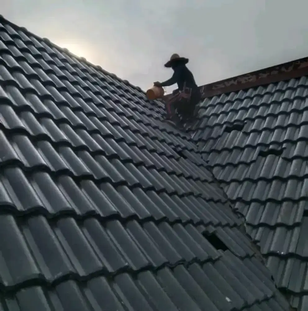 perbaikan atap bocor dan renovasi rumah
