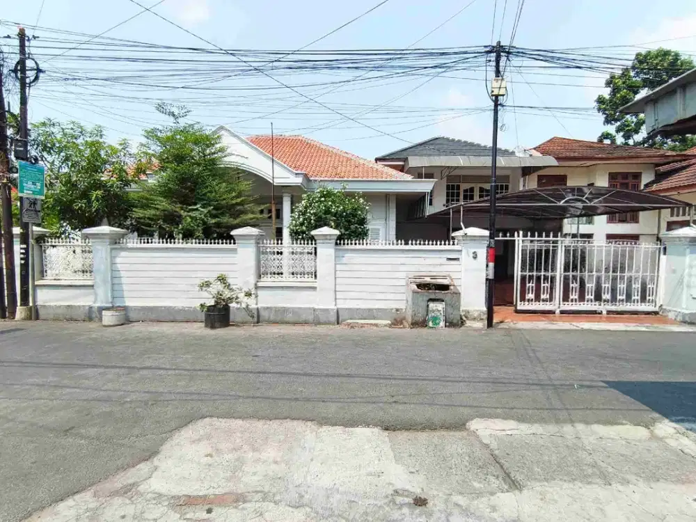 Dijual Rumah Strategis di Rawamangun Jakarta Timur
