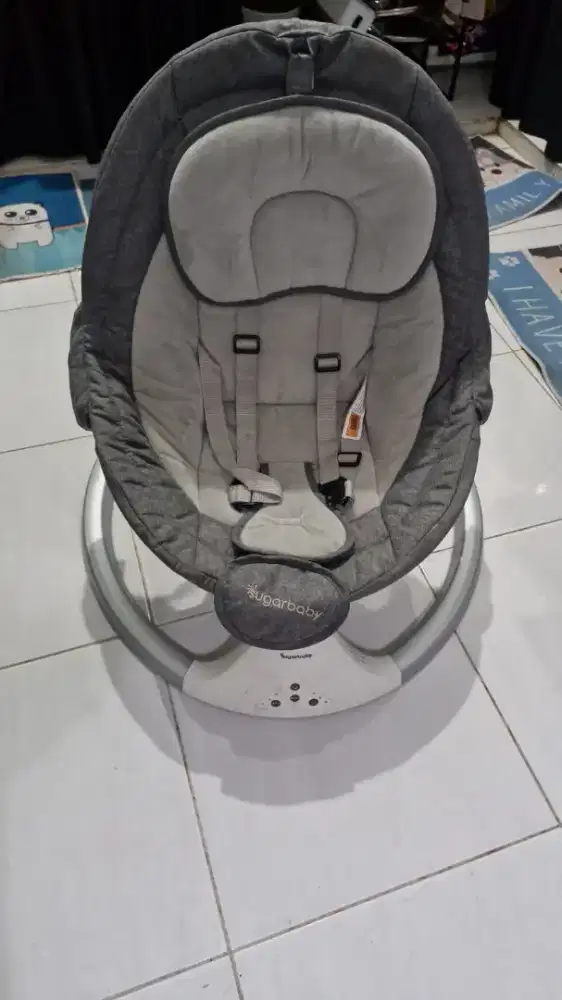 Dijual Bouncer merek sugarbaby hug me automatic baby swing