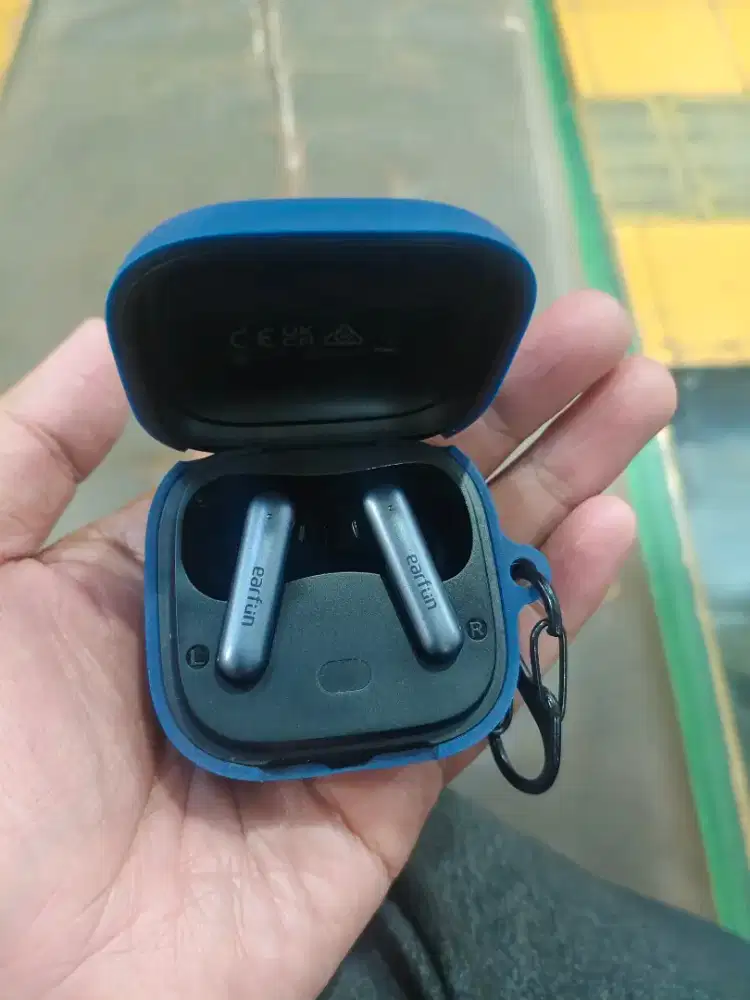 TWS EarFun Air Pro 4i 2ND