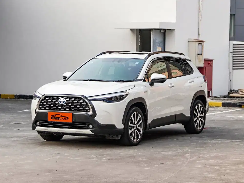 Toyota low KM 47 ribu Corolla Cross Hybrid AT Th 2020