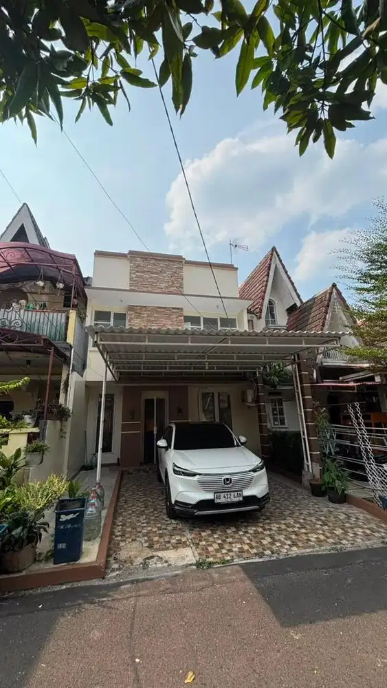 Dijual rumah baru sentul city