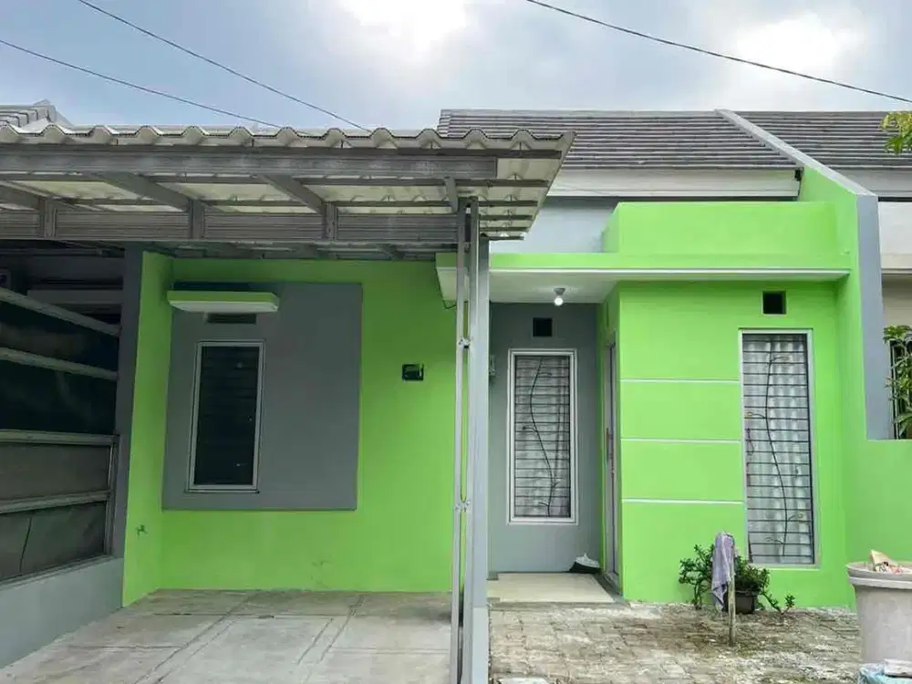 Dikontarkan rumah puri beta 2 sudah renovasi jalan kaki halte busway larangan