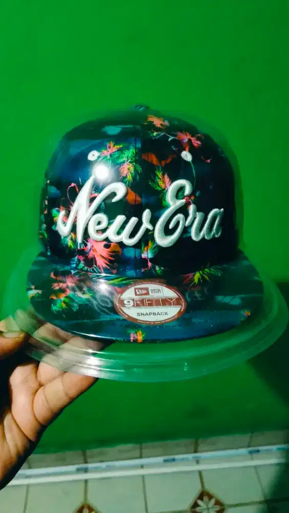 Topi new era motif bunga