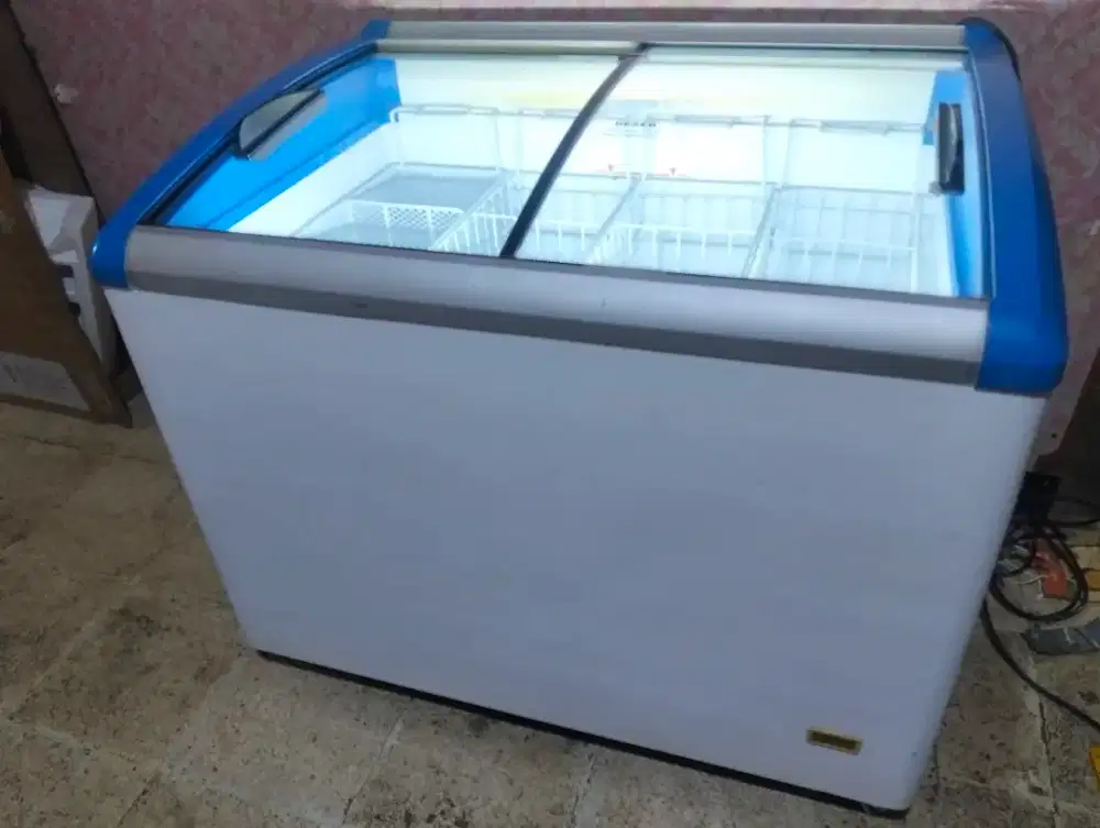 Frezzer Slide HIRON 300 Liter Orisinil