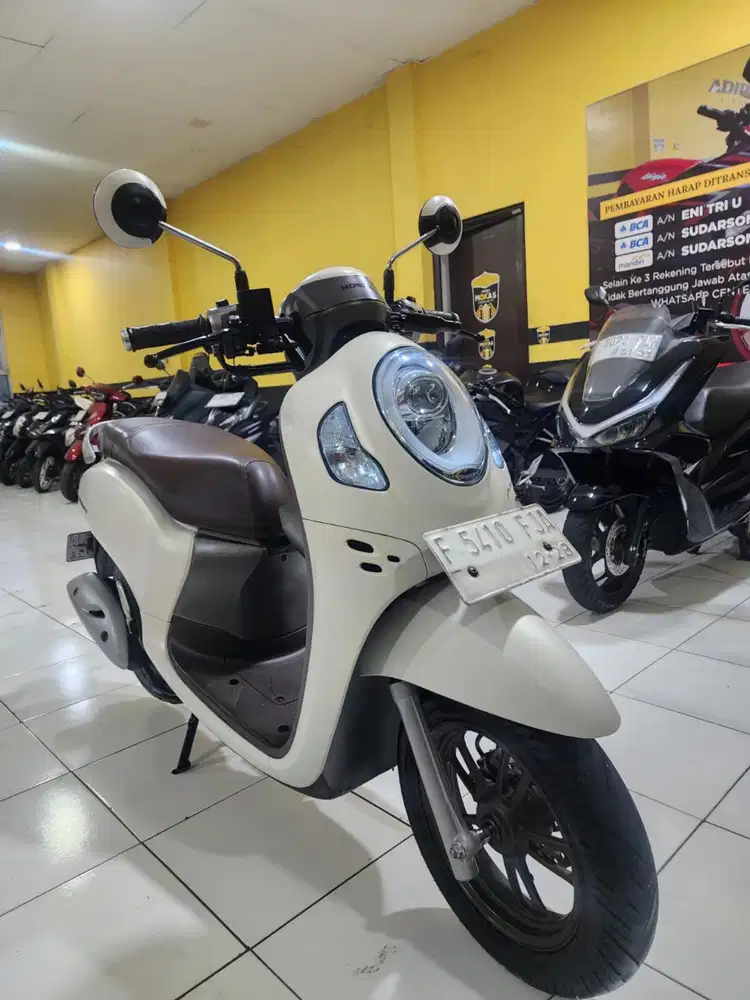 READYY SCOOPY PRESTIGE 2023 KM LOW