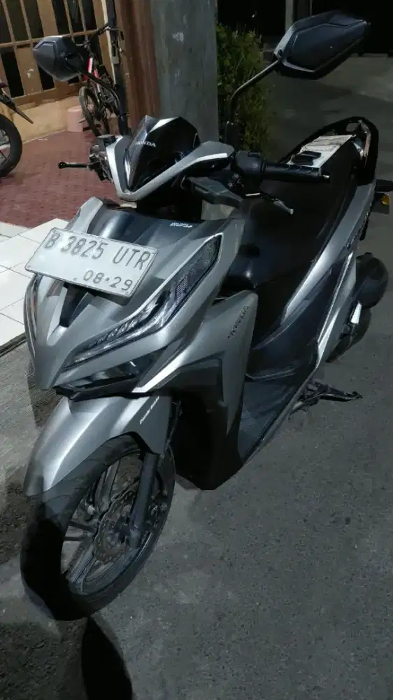 DIJUAL CEPAT HONDA VARIO NEW KYLESS 150 CC