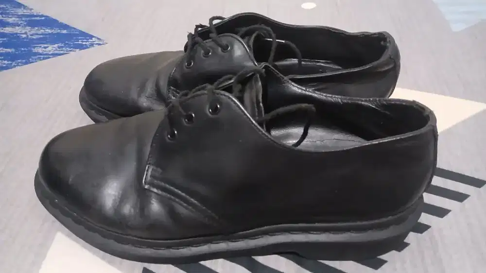 DR.MARTENS MONO