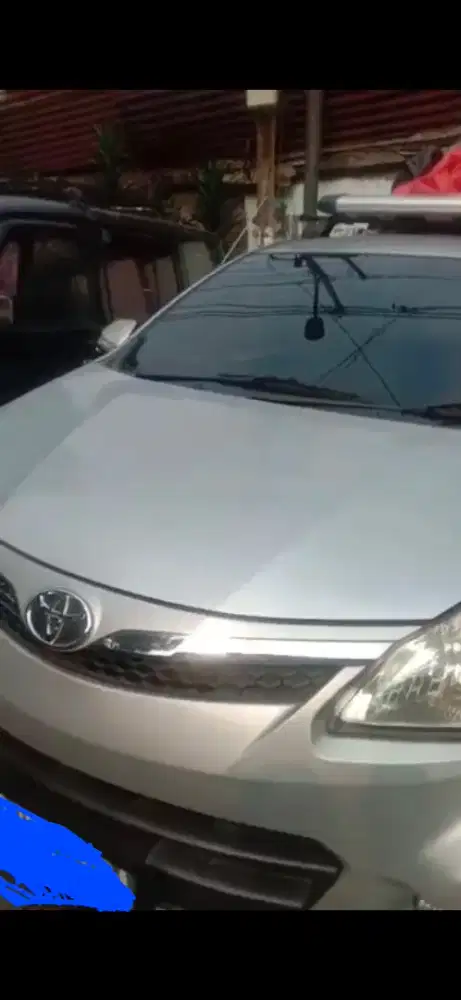 DIJUAL CEPAT MOBIL TOYOTA AVANZA VELOZ 1.5 MANUAL TAHUN 2012