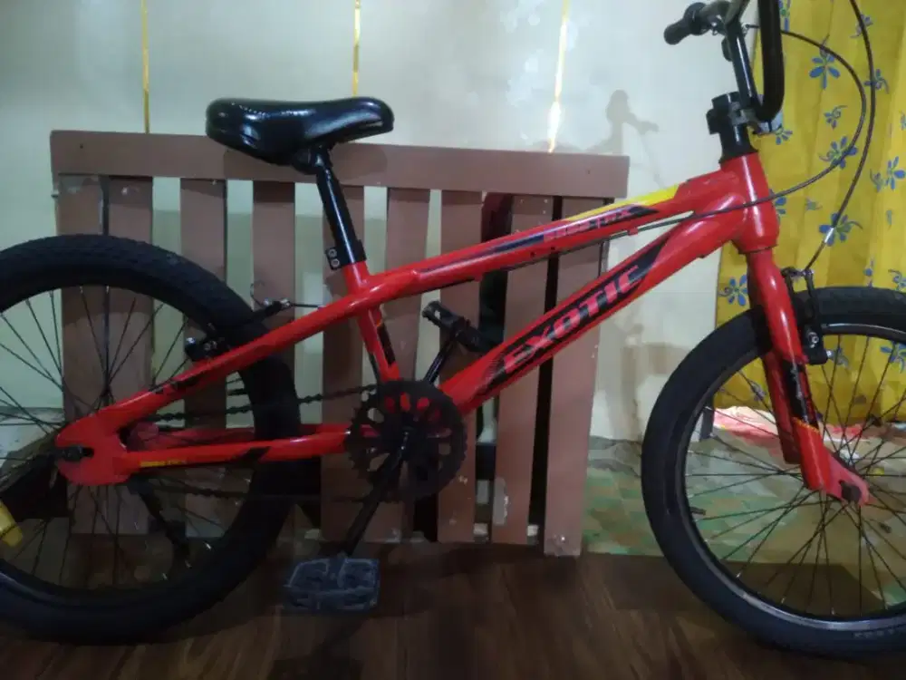 Sepeda BMX UK 20