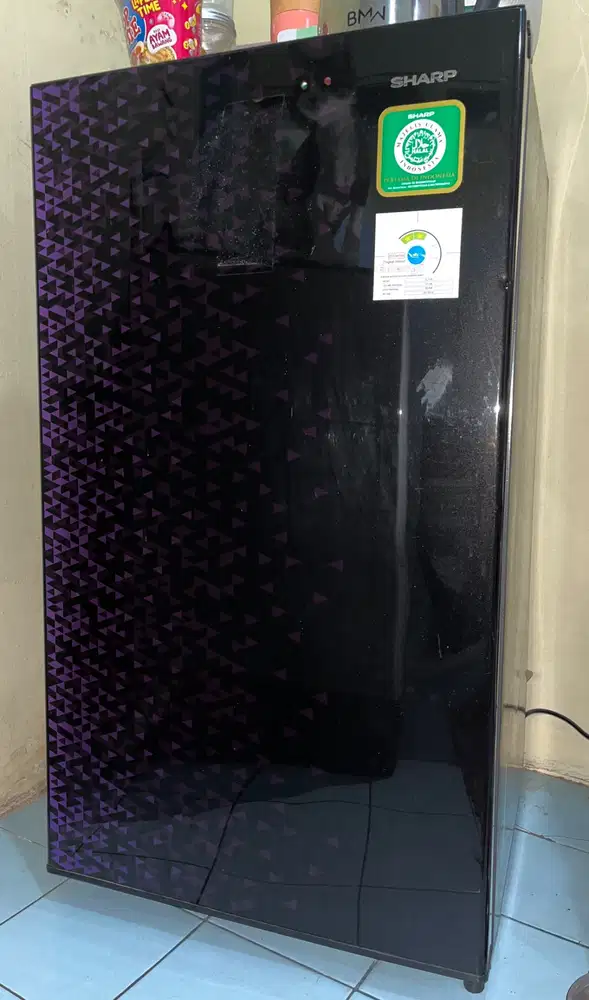 Kulkas sharp 1 pintu