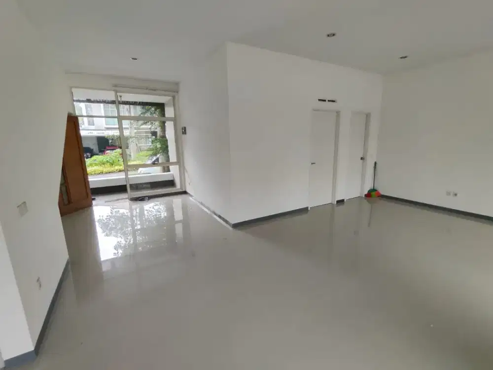 Jual Nego Rumah Mainroad Mayang Sunda Kota Baru 2 Lantai Besar